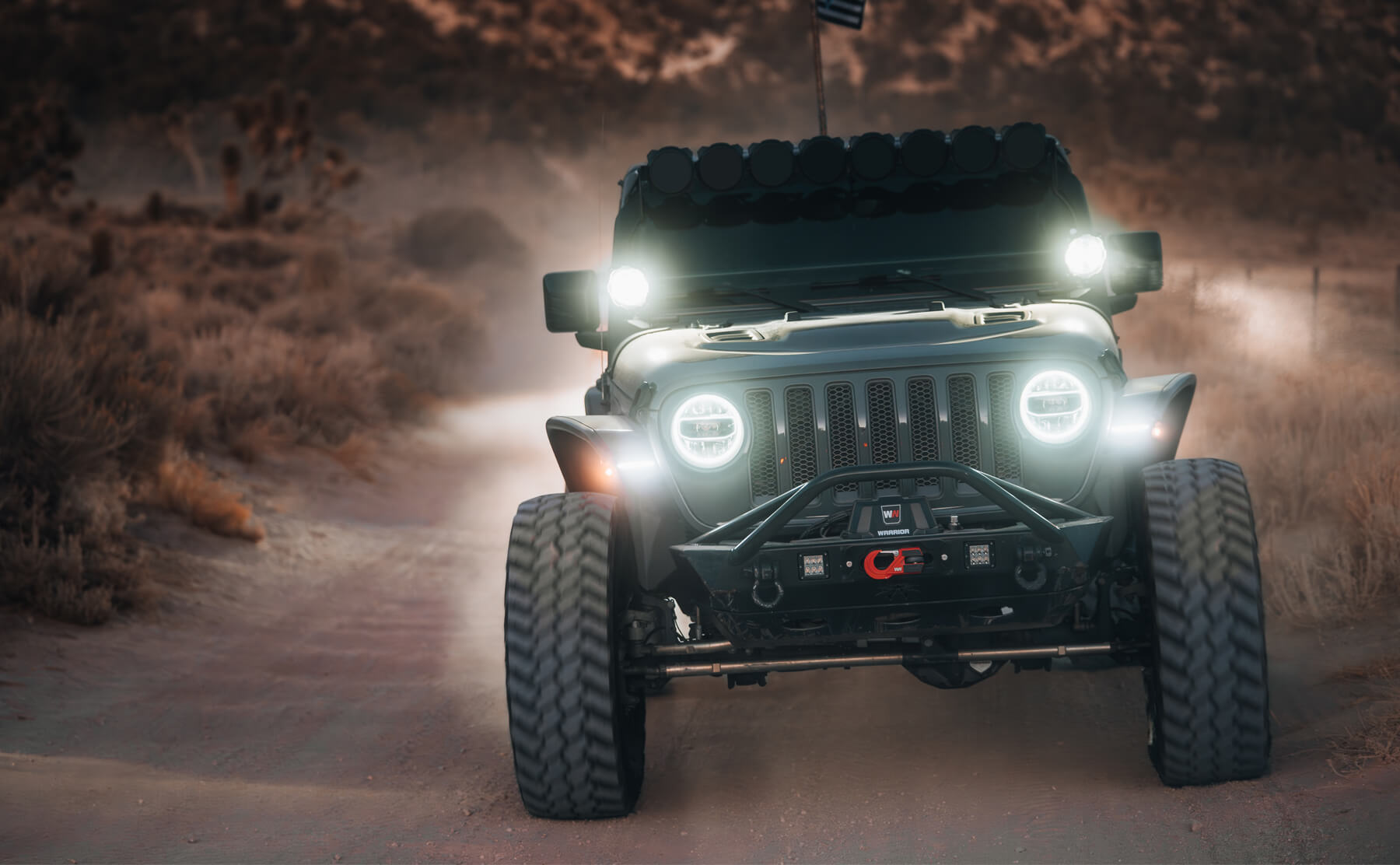 Gladiator V2 F-Type 8,000lb 12v Electric Winch - Warrior Winches USA